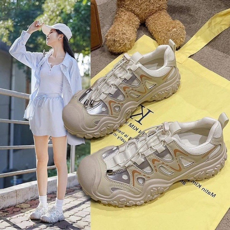Ladies Outdoor Trekking Sneake - огляд і ціна Guipure Lace Panel